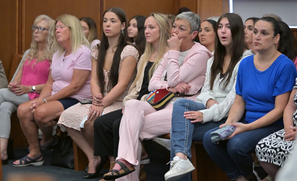 Social Media Influencers Weigh In on Lindsay Clancy Trial Amid Mistrial Declaration
