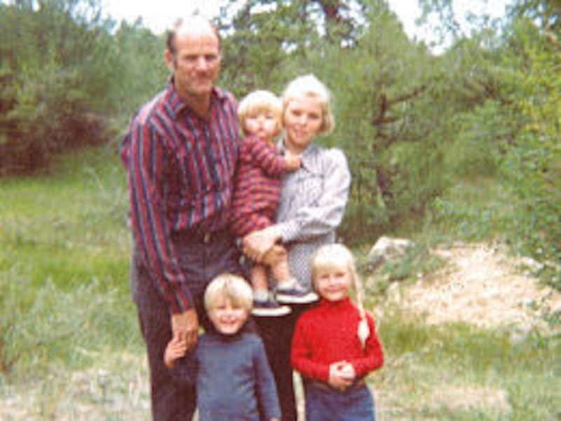 Susan Ray Schmidt in '74, husband Verlan LeBaron and kids Melanie, James and Jeanette.