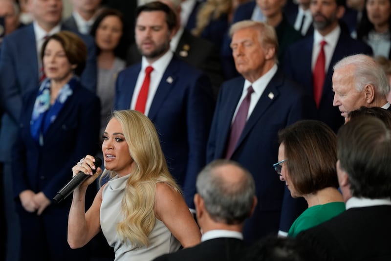 Carrie Underwood sings 'America the Beautiful' at Trump's inauguration –  Deseret News