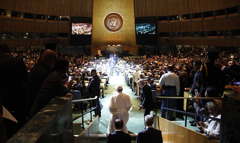 Pope Francis arrives for a plenary meeting of the United Nations Sustainable Development Summit 2015 at United Nations headquarters in Manhattan, New York, on September 25, 2015. More than 150 world leaders are expected to attend the U.N. Sustainable Deve