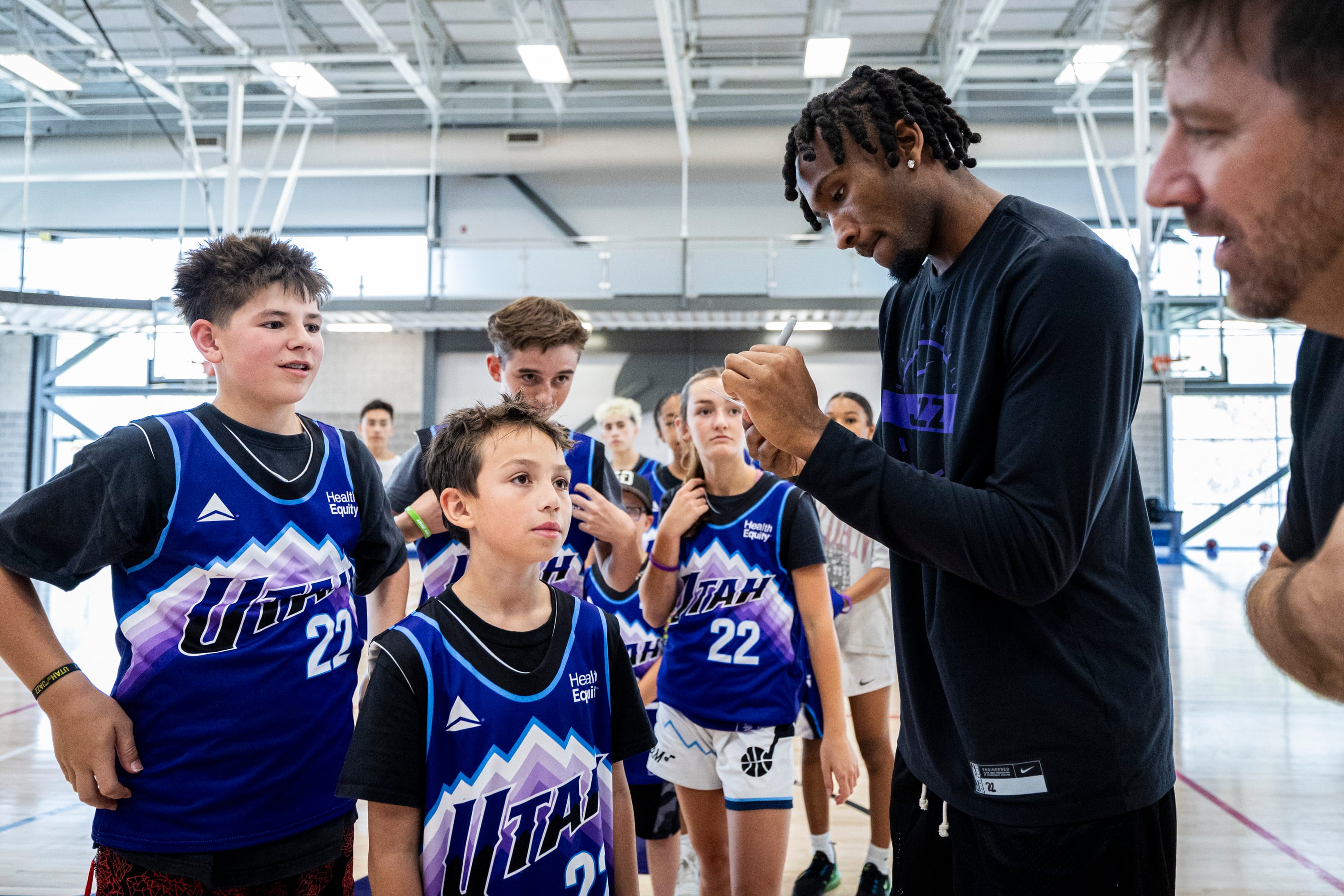 NBA Ballers Joueurs ルカドンチッチ&ヤニス&カワイレナード Key differences to remember when watching NBA Summer League