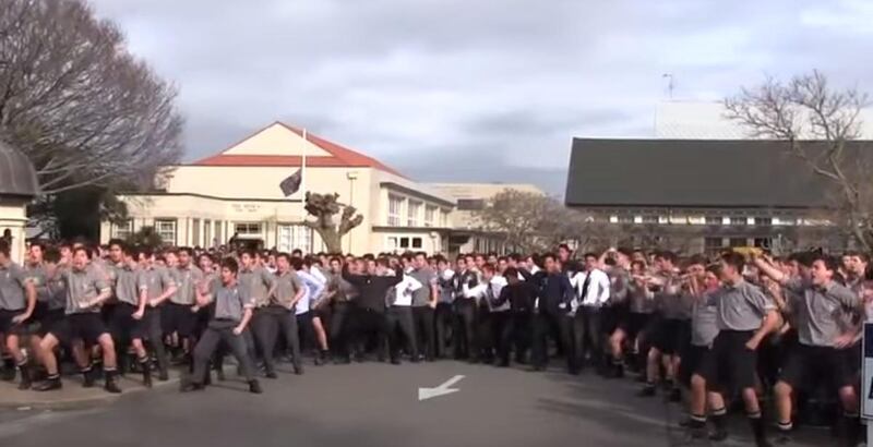 New Zealand high school students performed the traditional Maori haka dance at their teacher\'s funeral.