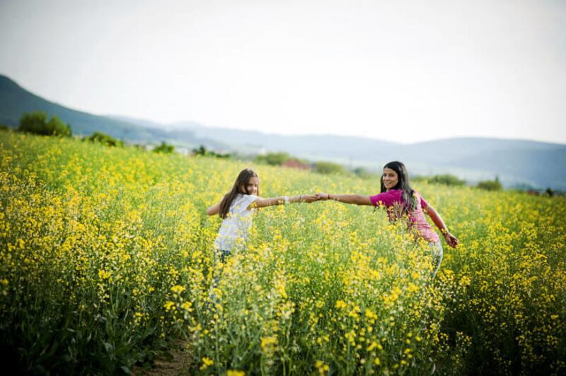 Strengthen your relationship with your children using these 10 compliments.