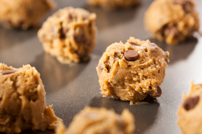 Many of us can’t resist raw cookie dough, even when it could make us sick. Are there safe alternatives?