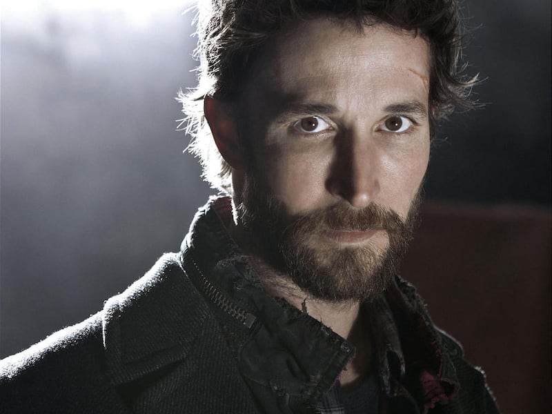 Noah Wyle stars as the leader of a group fighting aliens in the second season of "Falling Skies" on TNT.