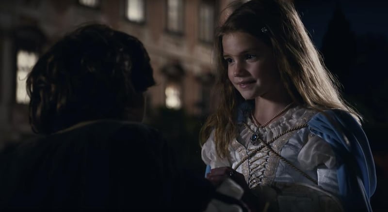Children act out the balcony scene from "Romeo and Juliet" in an ad for the iPhone 7.