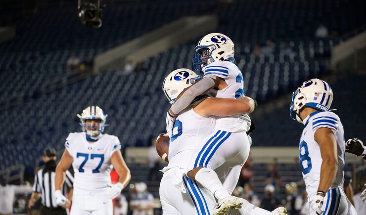 BYU opens strange season with shellacking of Navy – Deseret News