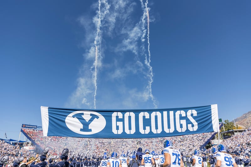 EJ Caminong, a three-star QB prospect in 2024 recruiting class and Washington commit, will take an official visit to BYU.