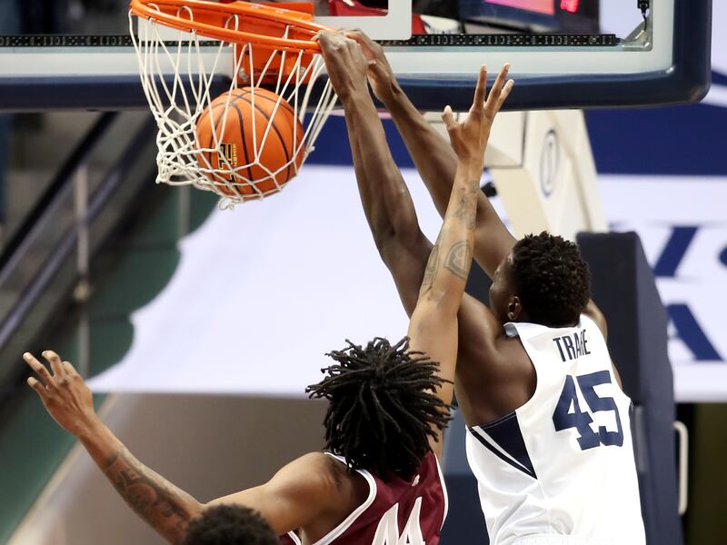 BYU dunks over Texas Southern