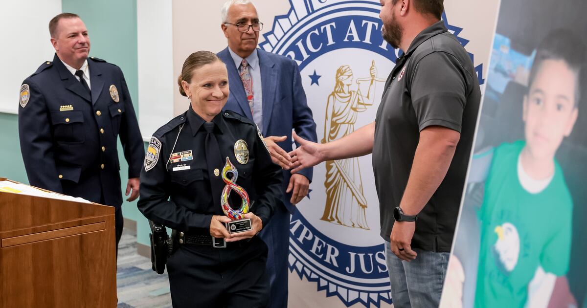 Sandy detective honored for work in child abuse homicide case – Deseret ...