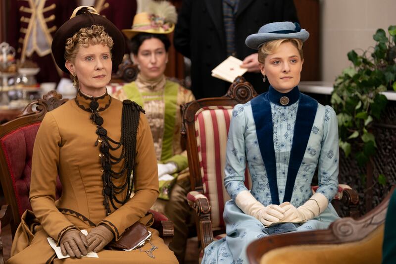Cynthia Nixon and Louisa Jacobson in “The Gilded Age’ Season 1, Episode 3.