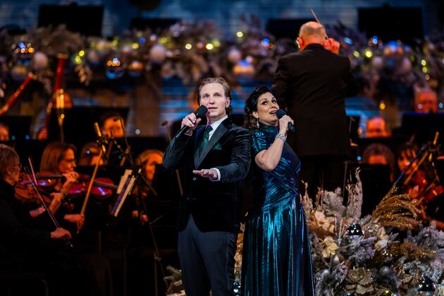 They met in ‘Wicked.’ Now they’re headlining the Tabernacle Choir Christmas concert together