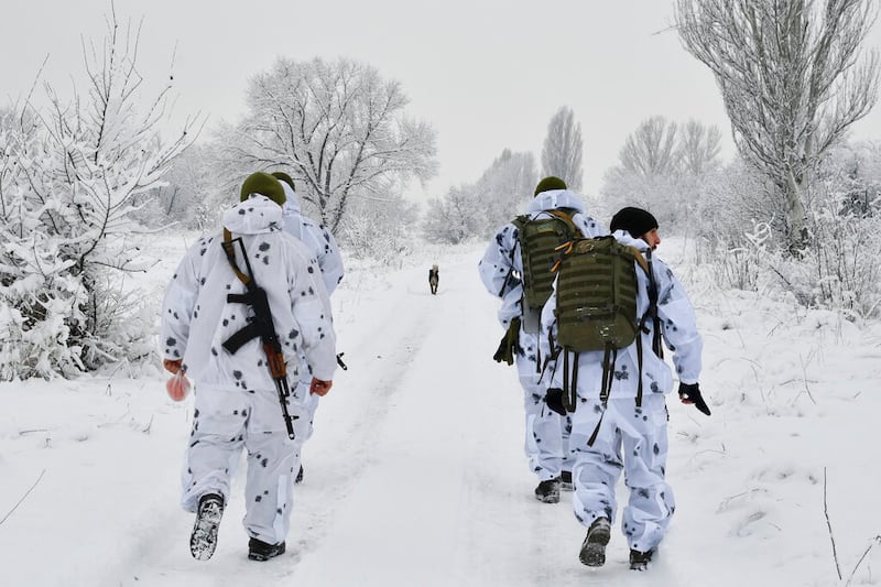 Ukrainian servicemen in Yasynuvata district of Donetsk region, eastern Ukraine.