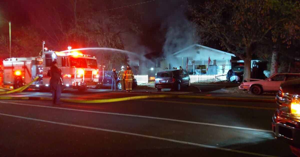 Family escapes, but man critically injured in Springville house fire ...