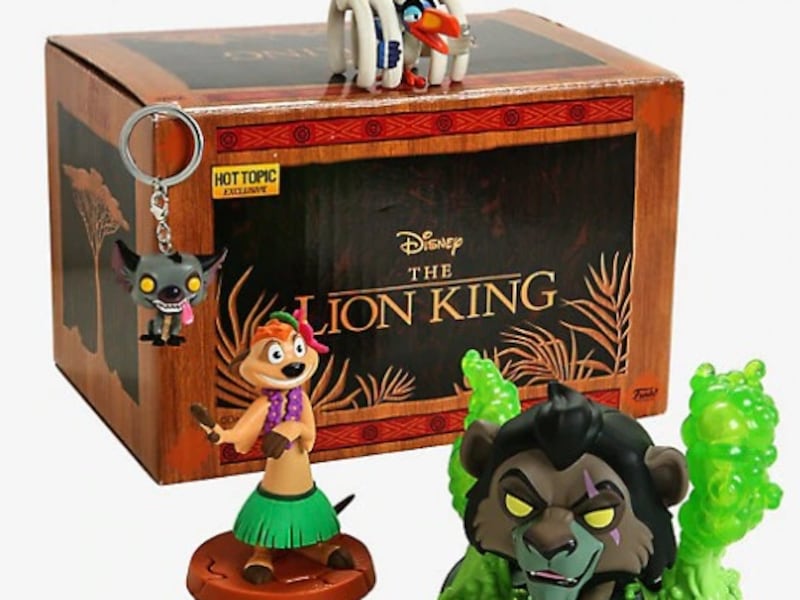 The new Scar With Flames Deluxe Pop figure will have a standard and Chase version.