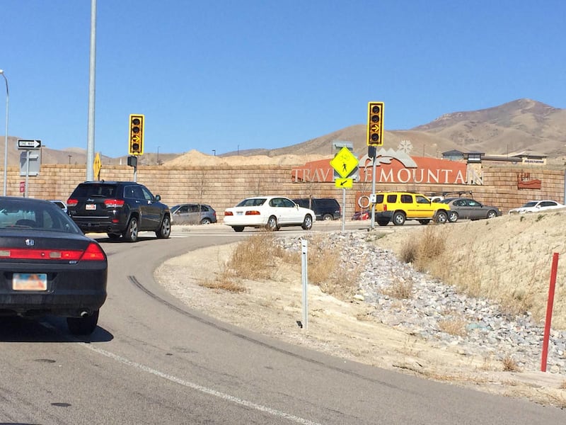 A flashing yellow arrow on a right hand turn on state Route 92 in Lehi allows traffic to flow more freely in a fast-growing part of Utah County.