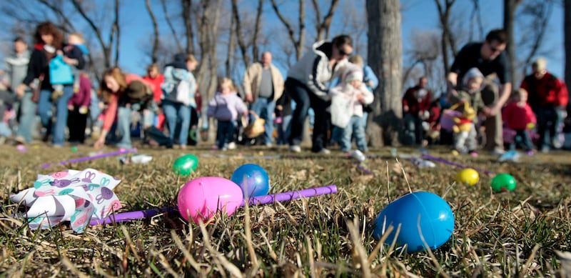 Kids rush onto the field for an Easter egg hunt in American Fork Saturday, March 22, 2008. Photo by Jason Olson