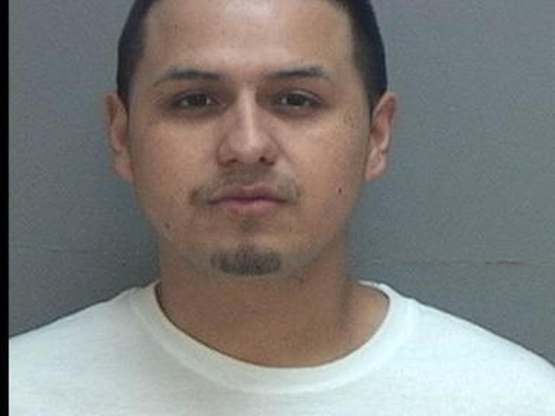 Oscar Darwin Alcantara, 23