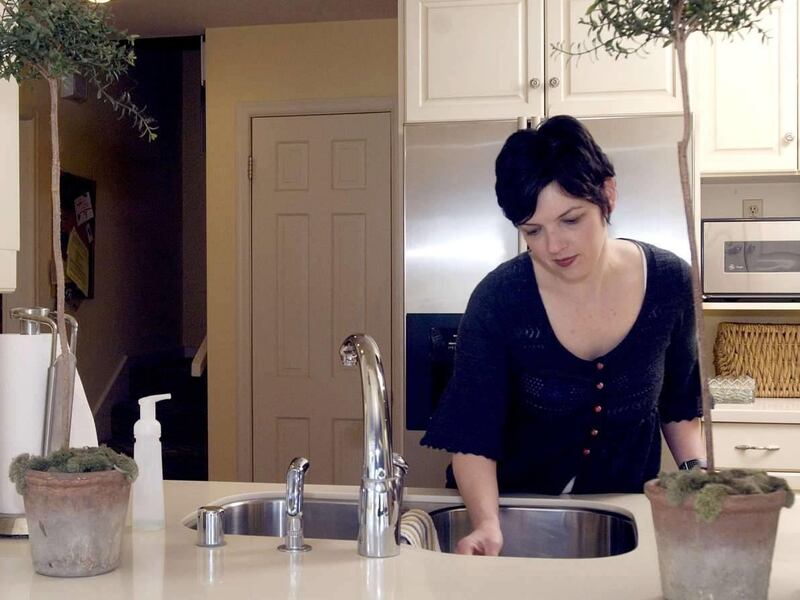 How much a homemaker is really worth – Deseret News