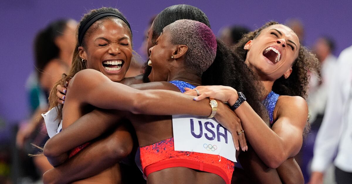 Team USA Dominates Women s 4x400 Relay Deseret News team-usa-dominates-women-s-4x400-relay-deseret-news