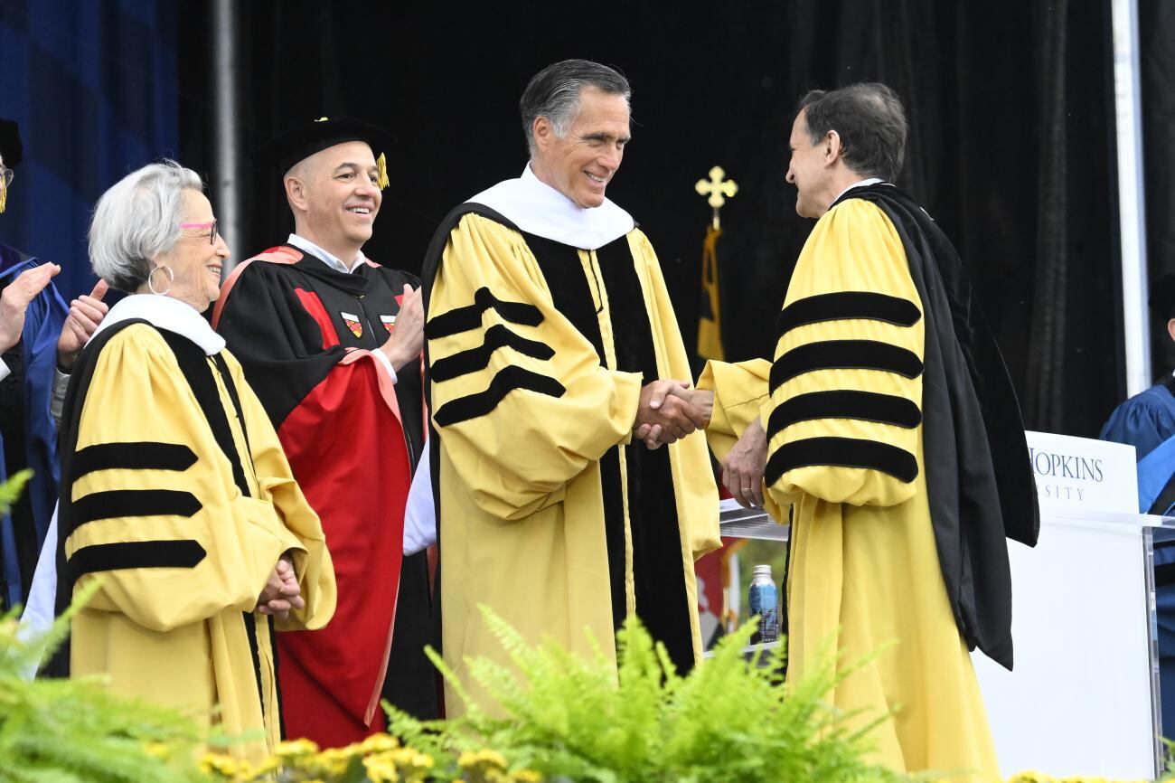 Protesters interrupt Mitt Romney's commencement speech – Deseret News - Vimarsana News