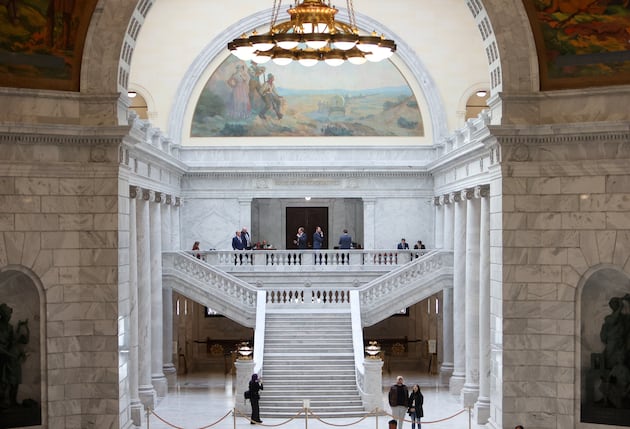 Utah lawmakers will vote to reverse controversial public union law in special session