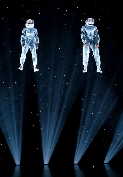 “So You Think You Can Dance” Top 8 to 6: Top 8 contestants Madison Jordan (L) and Ezra Sosa (R) perform a hip-hop routine to “Space,” choreographed by Randi and Hef, on the Top 8 episode that aired Monday, Aug. 26.