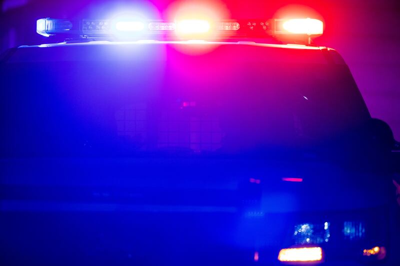 Watch a South Dakota police officer complete an arrested DoorDash driver’s delivery.