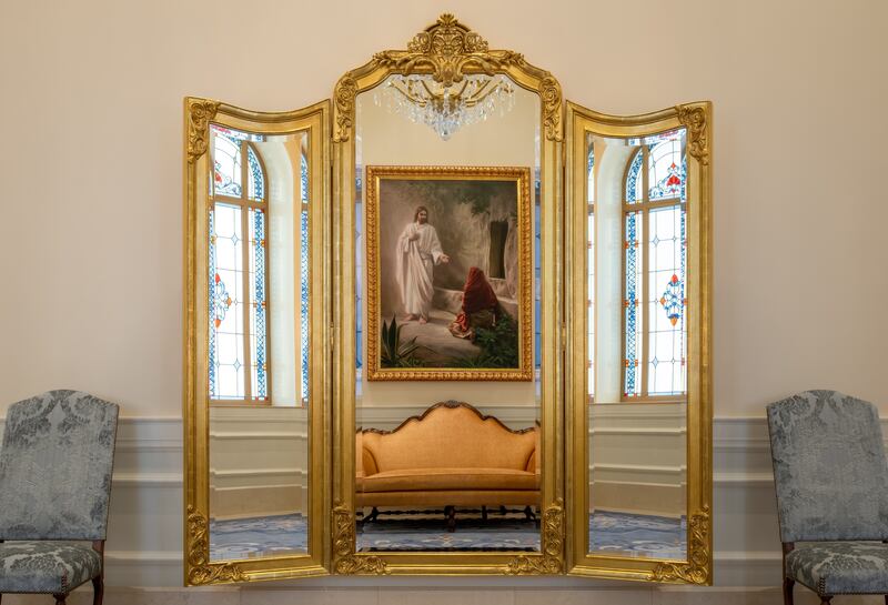 The bride's room of the Antofagasta Chile Temple.