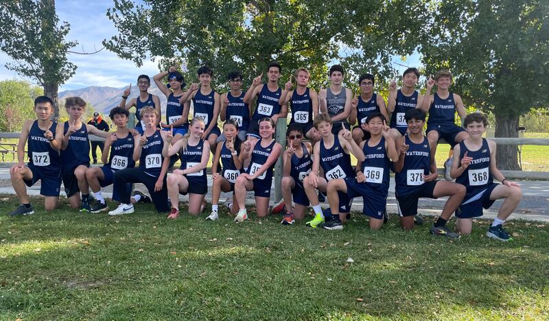 Waterford's boys cross country team won the Region 17 championship.