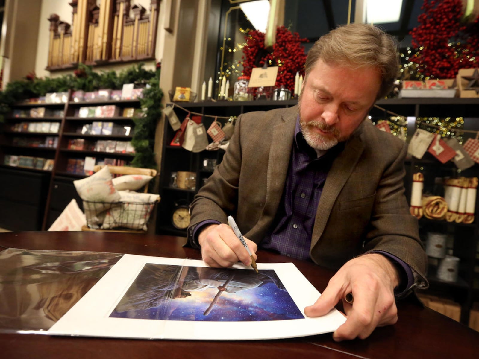 Deseret Book flagship store unveils Christmas window display Deseret News