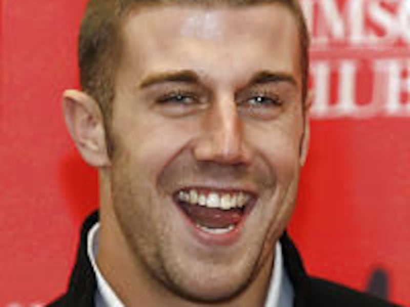 Alex Smith of the 49ers donated $500,000 to the U. on Monday.