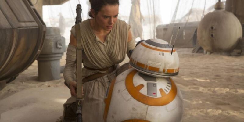 Rey (Daisy Ridley) and BB-8 in “Star Wars: The Force Awakens.”