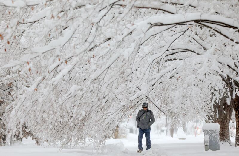 Photos: Utah resorts get record-breaking snowfall – Deseret News