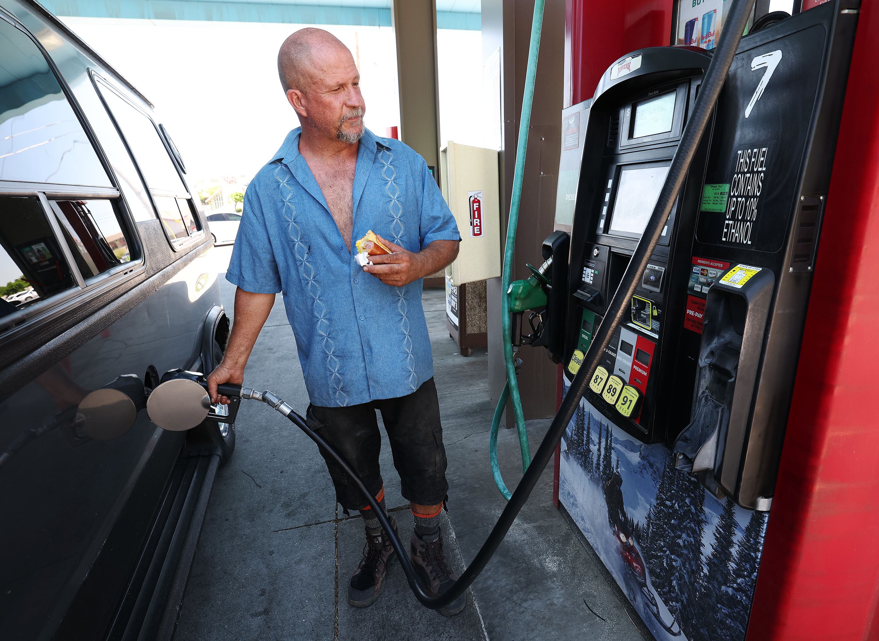 Why are gas prices going down? – Deseret News - Vimarsana News