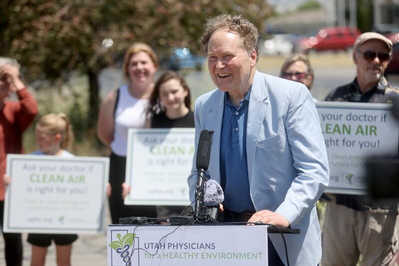 Dr. Brian Moench speaks at a press conference to mark the closure of Stericycle’s medical waste incinerator.