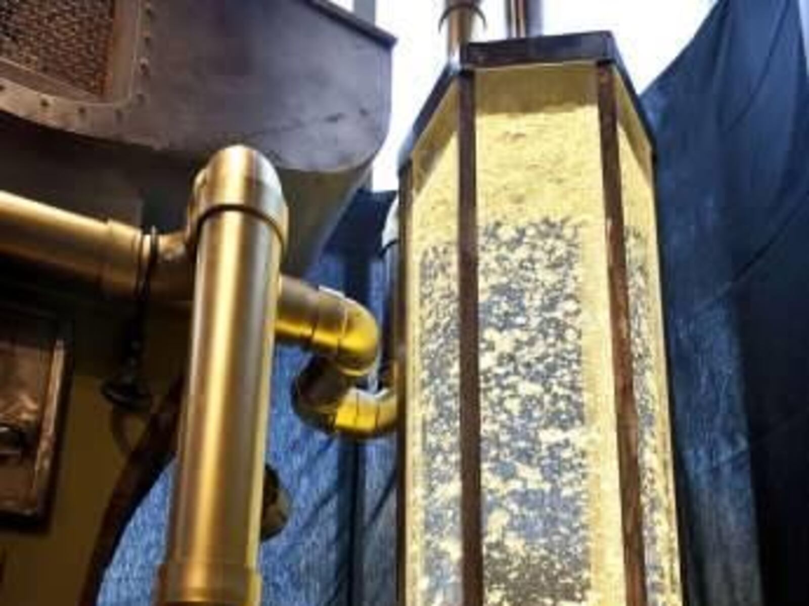 Christmas window display unveiled at Deseret Book downtown store