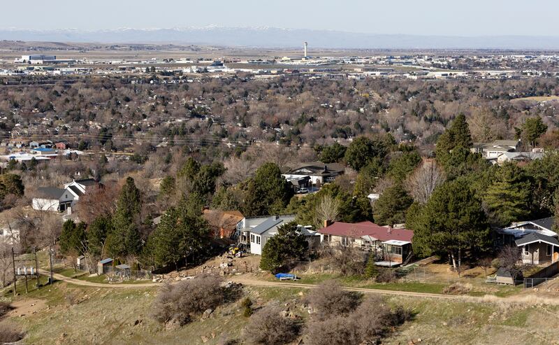 70% of home sellers in Boise, Idaho, drop prices, the most in nation. Utah, Colorado cities rank close behind.