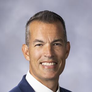 Loren Marks